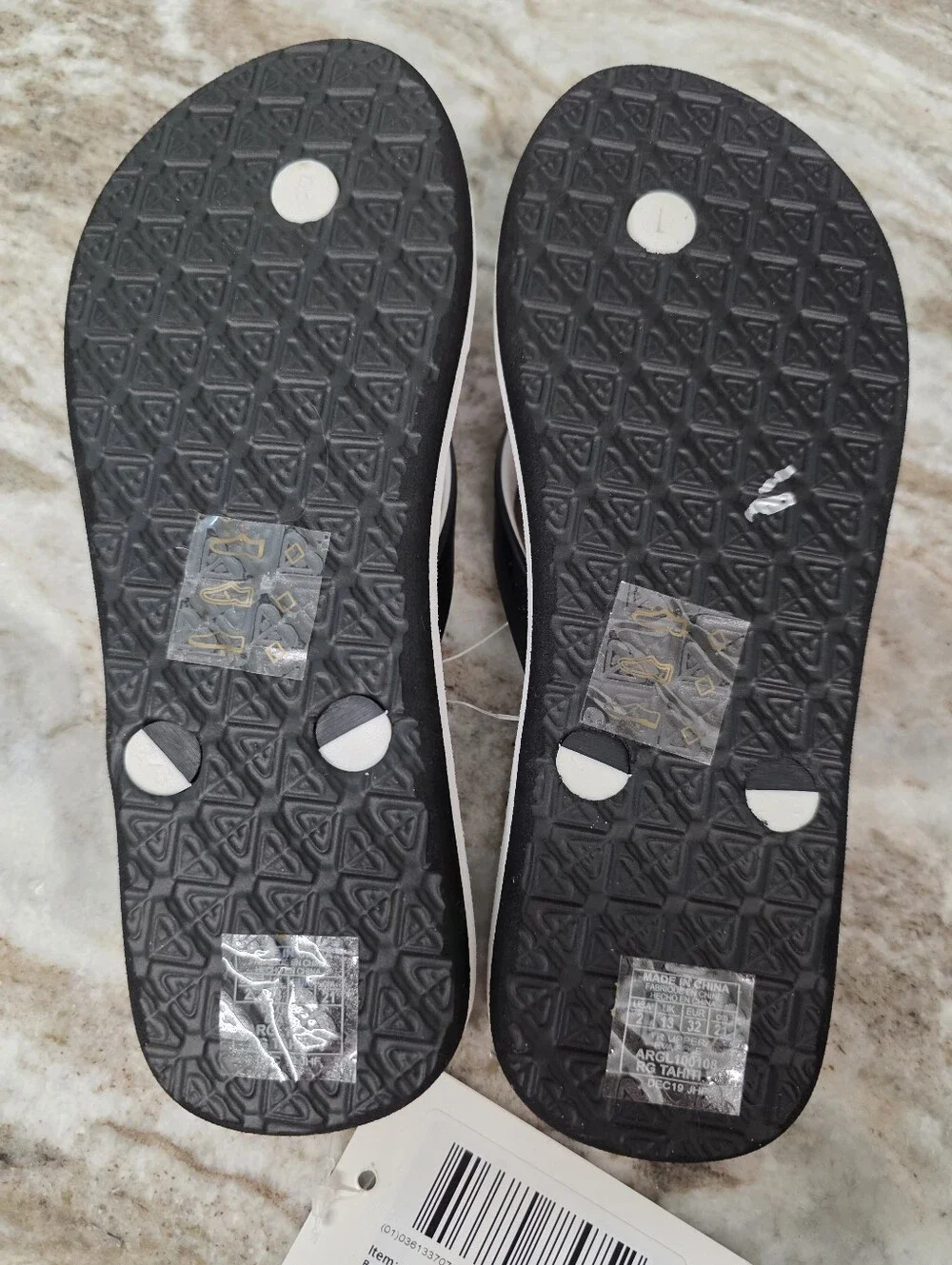 Roxy Girl Tahiti Multi-Color Striped Flip Flops with Black Straps Size 2